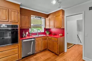 204 Rockspring Dr, Thomasville, NC 27360 - Photo 13