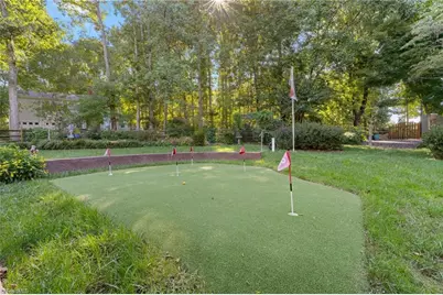 4 Kempton Drive, Greensboro, NC 27406 - Photo 37