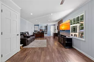 4 Kempton Dr, Greensboro, NC 27406 - Photo 19