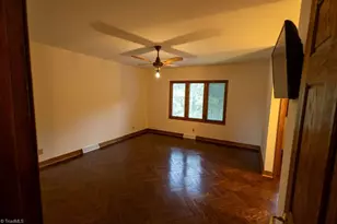 3605 NC-268, Siloam, NC 27047 - Photo 31