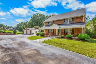 1085 Mystic Lane, King, NC 27021 - Photo 3