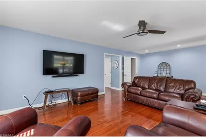 1085 Mystic Lane, King, NC 27021 - Photo 9