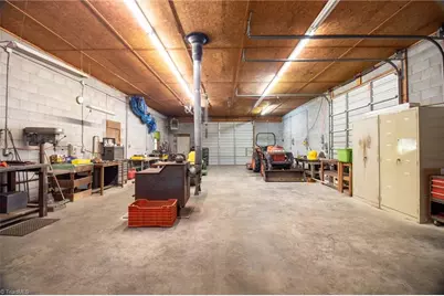 2176 Old Hollow Road, Walkertown, NC 27051 - Photo 5