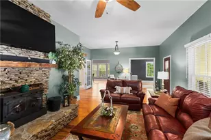 301 Bryan St, Stoneville, NC 27048 - Photo 7