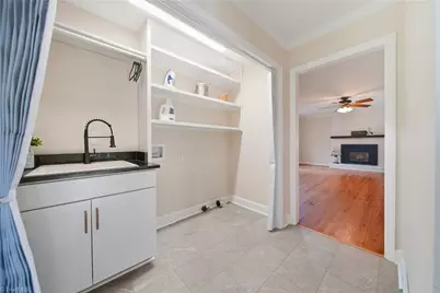 604 Salisbury Street, Kernersville, NC 27284 - Photo 19