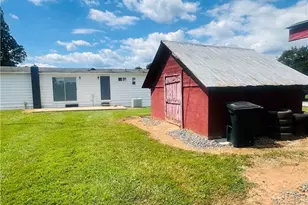 115 Stout Ln, Pilot Mountain, NC 27041 - Photo 25