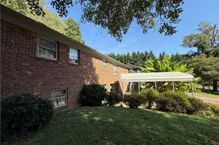 3291 Statesville Rd, North Wilkesboro, NC 28659 - Photo 5