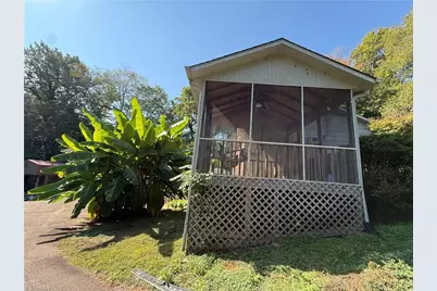 3291 Statesville Road, North Wilkesboro, NC 28659 - Photo 35