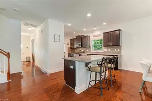 2806 Splitbrooke Dr, High Point, NC 27265 - Photo 7