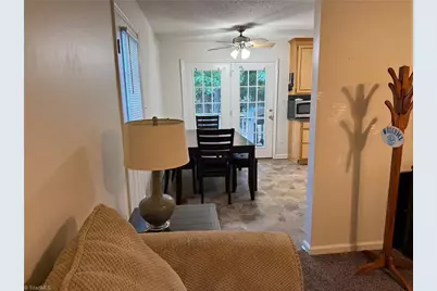 220 Knollwood Drive, Eden, NC 27288 - Photo 11