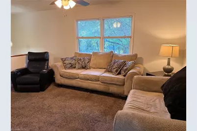 220 Knollwood Drive, Eden, NC 27288 - Photo 9