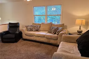 220 Knollwood Dr, Eden, NC 27288 - Photo 9