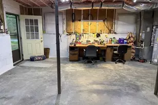 220 Knollwood Dr, Eden, NC 27288 - Photo 33