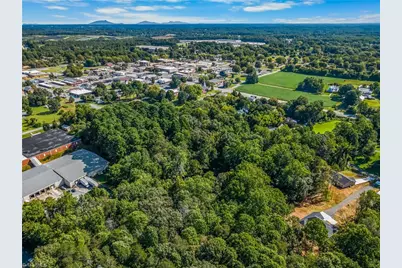 420 Carolina Avenue, Yadkinville, NC 27055 - Photo 11