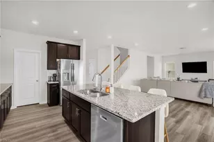 218 Braeburn Dr, Graham, NC 27253 - Photo 9