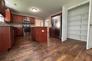 3686 McGinty Dr, Greensboro, NC 27406 - Photo 3