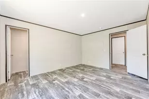 324 Center Ln, Thurmond, NC 28683 - Photo 37