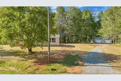324 Center Lane, Thurmond, NC 28683 - Photo 11