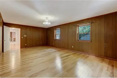 42 Kemp Road E, Greensboro, NC 27410 - Photo 35