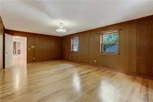 42 Kemp Rd E, Greensboro, NC 27410 - Photo 35