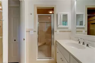 42 Kemp Rd E, Greensboro, NC 27410 - Photo 27