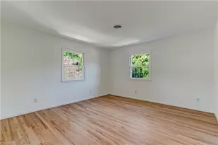 42 Kemp Rd E, Greensboro, NC 27410 - Photo 25