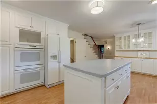 42 Kemp Rd E, Greensboro, NC 27410 - Photo 45