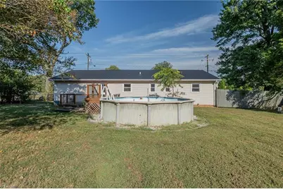 4244 Reidsville Road, Winston-Salem, NC 27101 - Photo 3