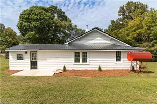 1626 Ramseur Julian Rd, Liberty, NC 27298 - Photo 27