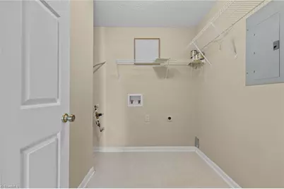 7153 W Friendly Avenue #D, Greensboro, NC 27410 - Photo 13