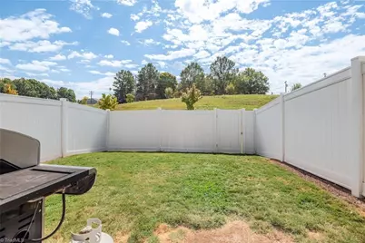 1236 Evelynnview Lane, Kernersville, NC 27284 - Photo 17