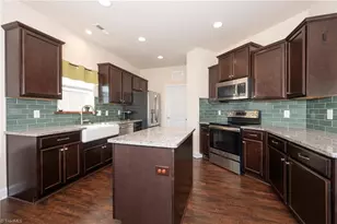 1391 Land Grv Dr, Kernersville, NC 27284 - Photo 9