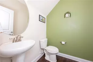 1391 Land Grv Dr, Kernersville, NC 27284 - Photo 11