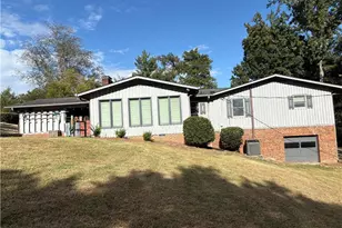 453 Ledford Cir, High Point, NC 27265 - Photo 41