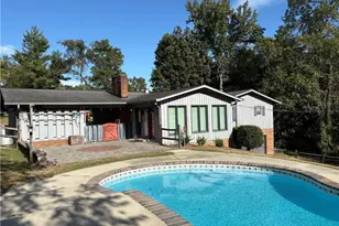 453 Ledford Cir, High Point, NC 27265 - Photo 39