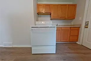 3402 Wichita Pl, Greensboro, NC 27405 - Photo 5