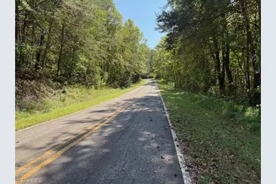 7 Arlie Myers Store Road, McGrady, NC 28649 - Photo 5