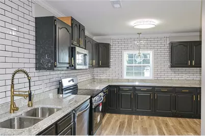 1826 N Oak Ridge Church Road, Yadkinville, NC 27055 - Photo 7