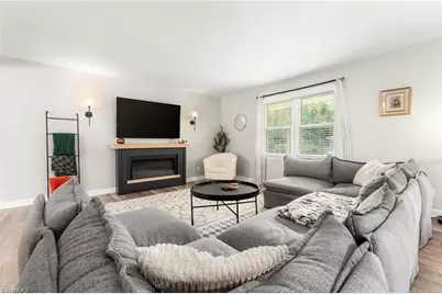 6065 Hedgerow Circle, Clemmons, NC 27012 - Photo 3