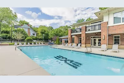 111 Edgeway Drive #B2, Winston-Salem, NC 27104 - Photo 3