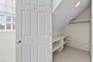 2 St Augustine Square, Greensboro, NC 27408 - Photo 37