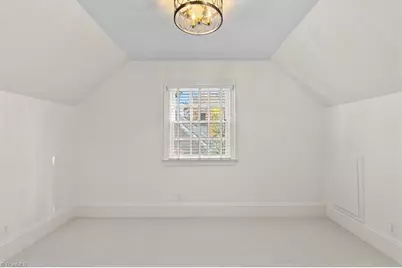 2 Saint Augustine Square, Greensboro, NC 27408 - Photo 33
