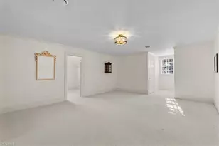 2 St Augustine Square, Greensboro, NC 27408 - Photo 29