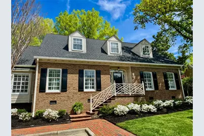 2 Saint Augustine Square, Greensboro, NC 27408 - Photo 3