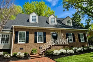 2 St Augustine Square, Greensboro, NC 27408 - Photo 3