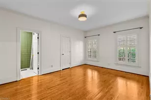 2 St Augustine Square, Greensboro, NC 27408 - Photo 27