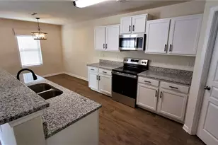 134 Pillow Ln, Burlington, NC 27217 - Photo 5