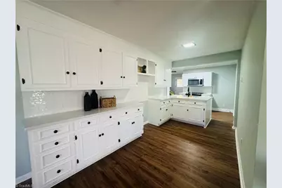 810 Ferndale Boulevard, High Point, NC 27262 - Photo 13