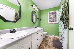 1121 Hub Morris Rd, Asheboro, NC 27317 - Photo 17