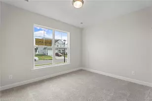 655 Ellabell Dr, Winston-Salem, NC 27127 - Photo 5